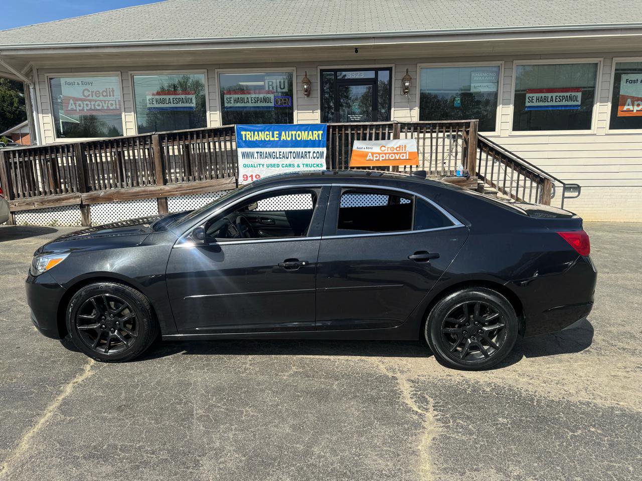 Used 2014 Chevrolet Malibu LT w/ Power Convenience Package FWD image 5
