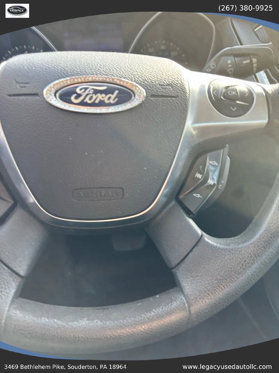 Used 2013 Ford Focus SE image 31