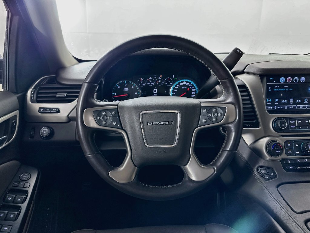 Used 2019 GMC Yukon Denali RWD image 22