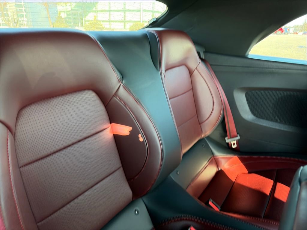 Used 2025 Ford Mustang Premium image 15