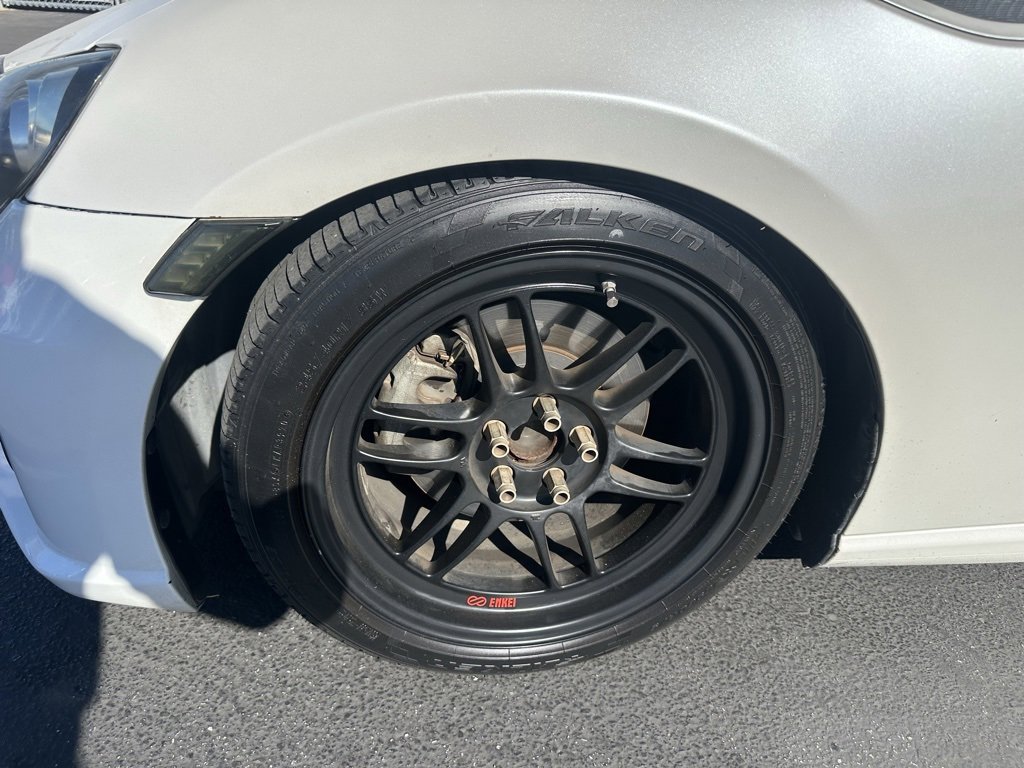 Used 2013 Subaru BRZ Limited w/ Popular Pkg 2C image 6