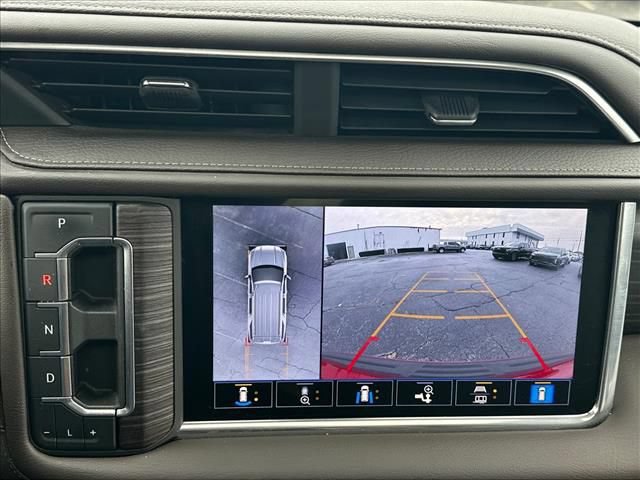 Used 2021 GMC Yukon Denali w/ Denali Premium Package RWD image 32