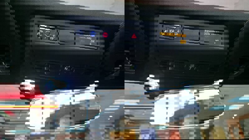 Used 2020 Chevrolet Corvette Stingray Coupe w/ Z51 Performance Package image 19