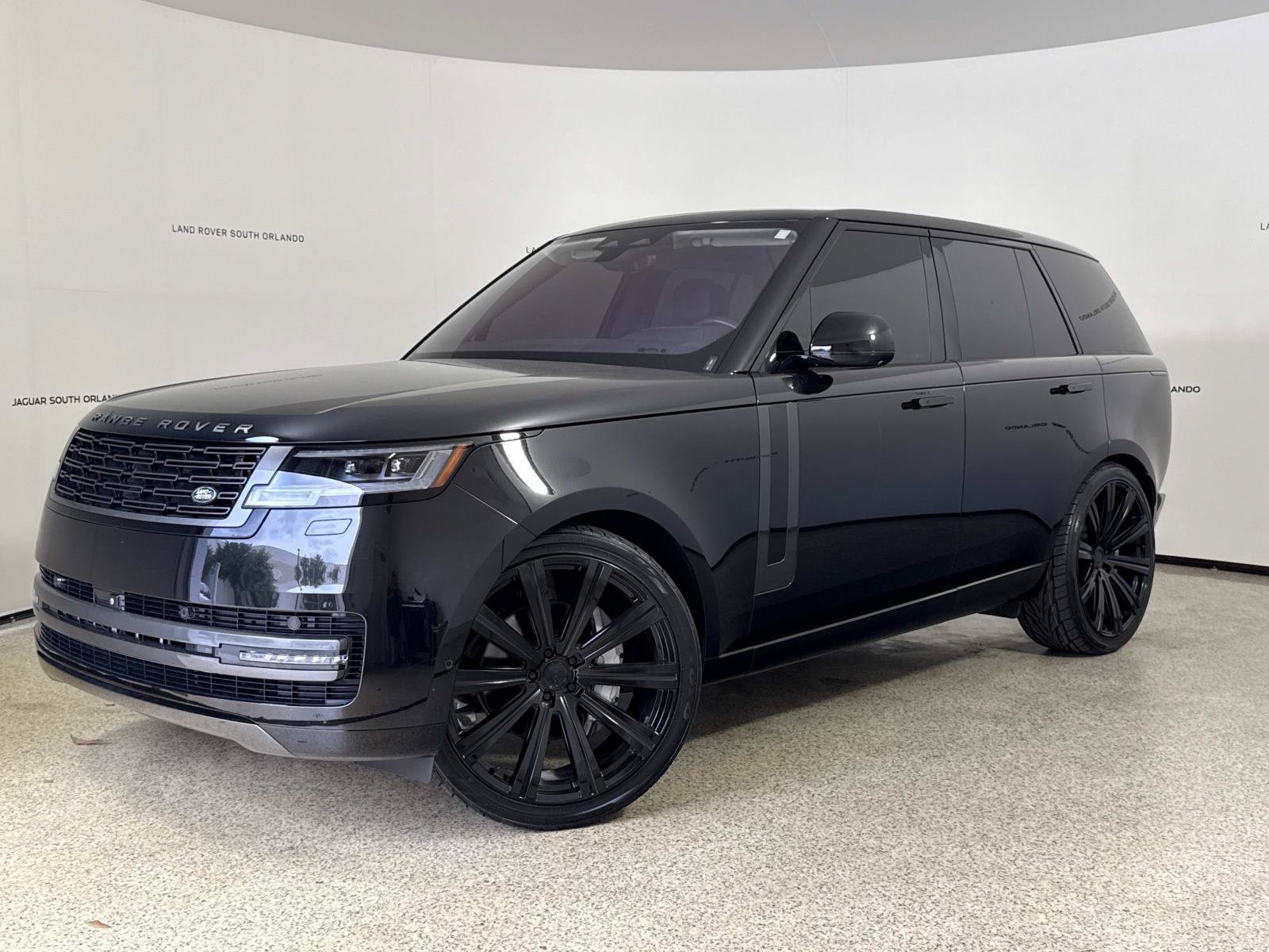 Used 2023 Land Rover Range Rover SE