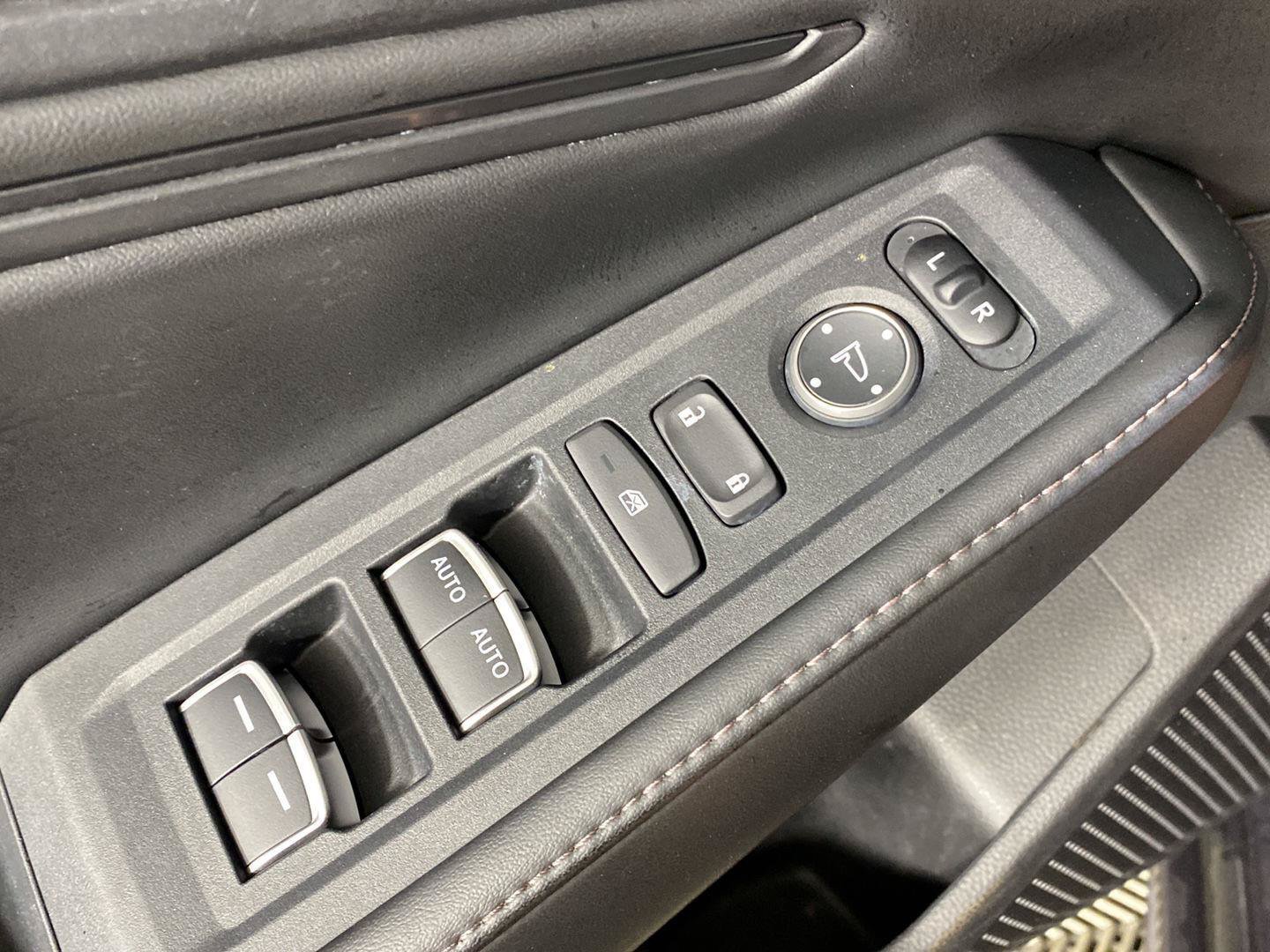Used 2024 Honda Accord Sport image 23