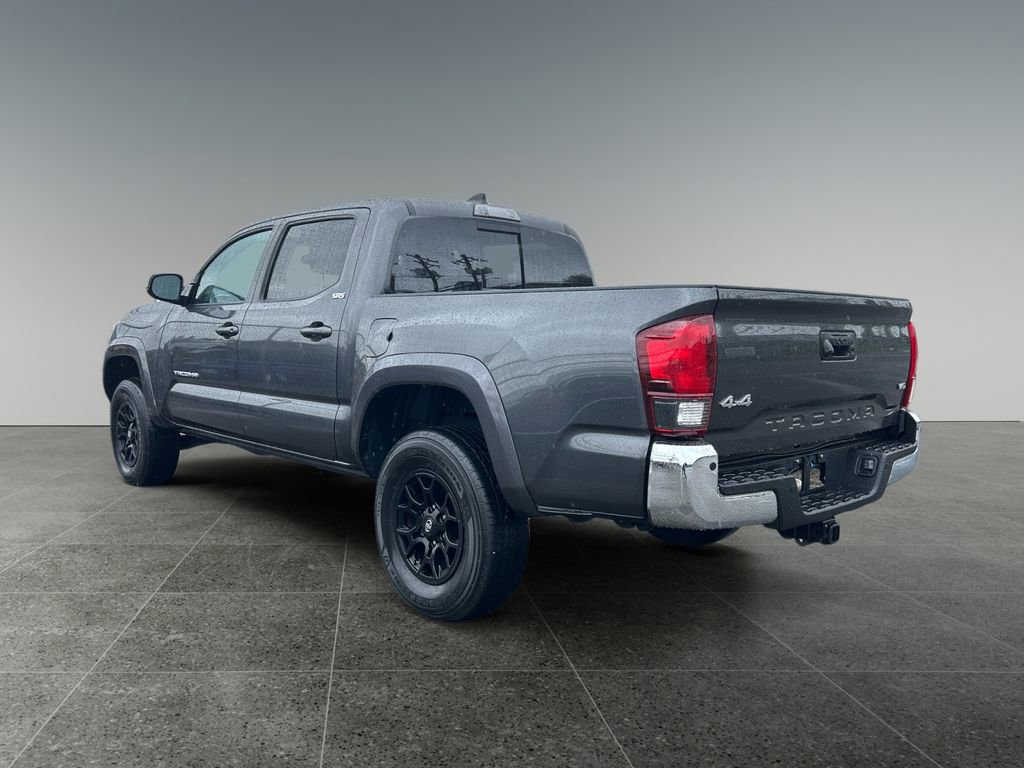 Used 2020 Toyota Tacoma SR5 AWD/4WD image 6