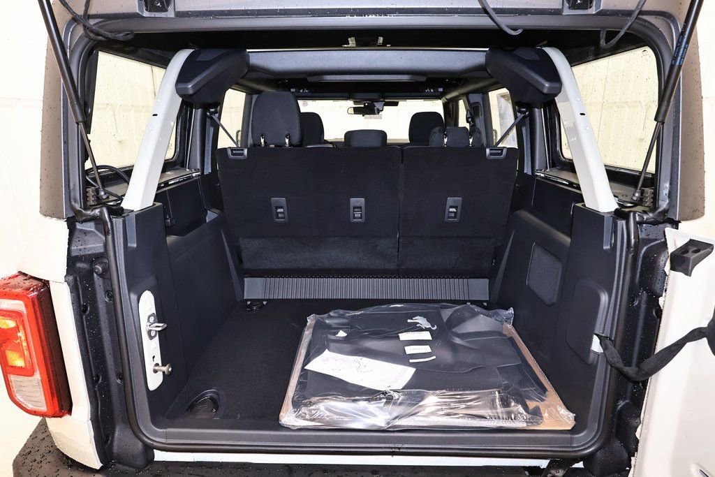 New 2026 Ford Bronco 4-Door image 27
