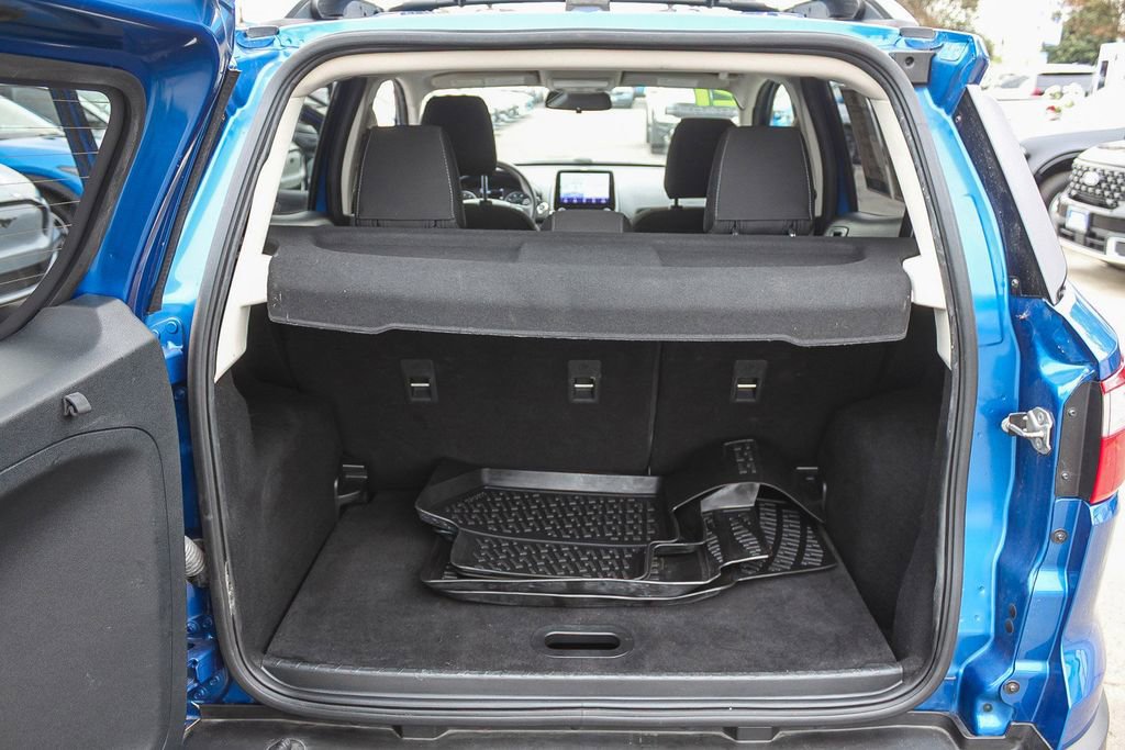 Used 2021 Ford EcoSport SE w/ SE Convenience Package image 32