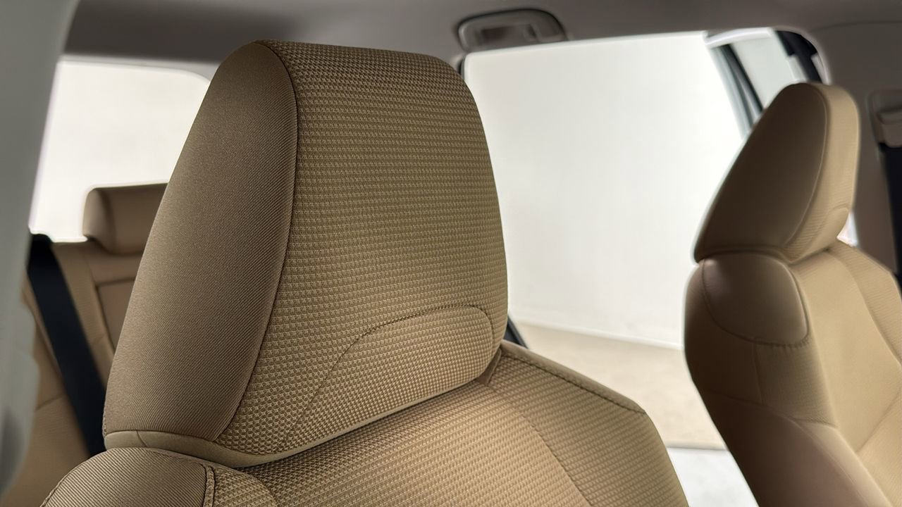 Certified 2025 Toyota RAV4 LE image 19