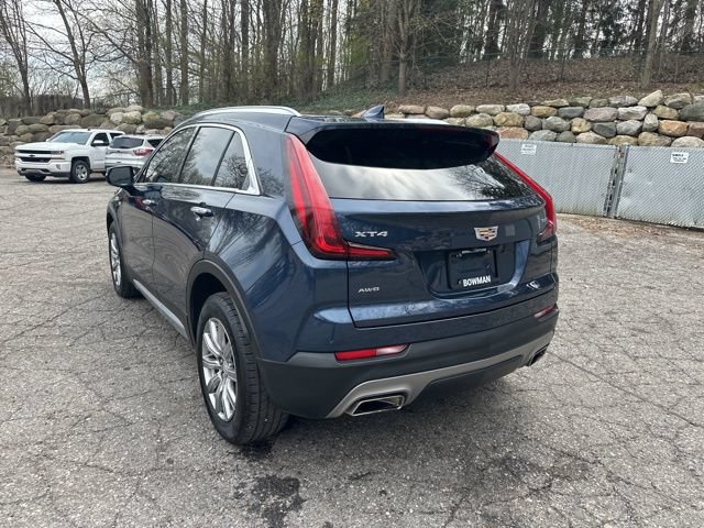 Used 2021 Cadillac XT4 Premium Luxury AWD/4WD image 3