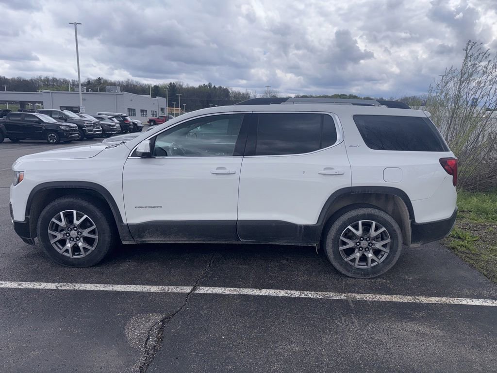 Used 2020 GMC Acadia SLT w/ LPO, Floor Liner Package FWD image 10