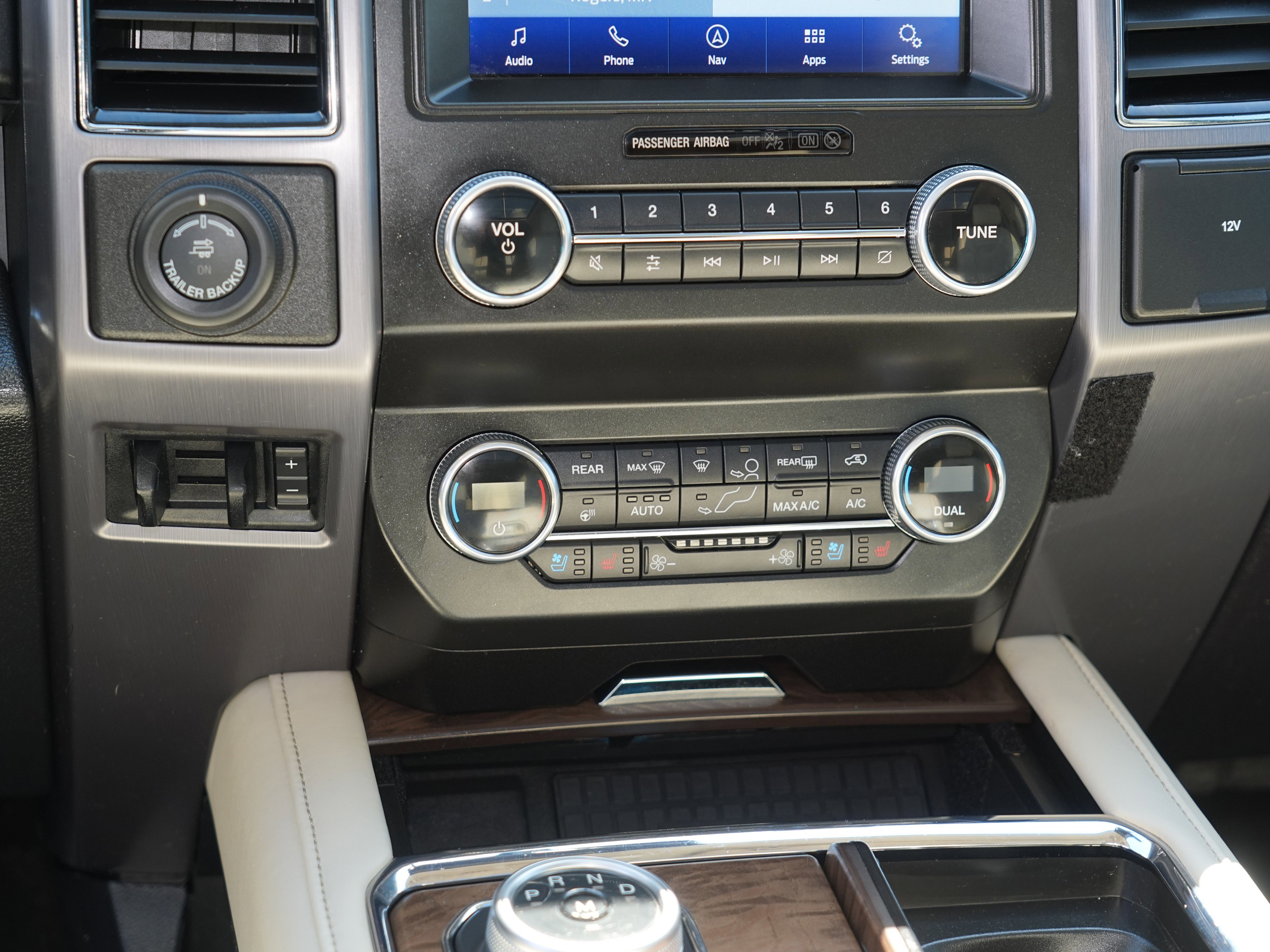 Used 2021 Ford Expedition Max Platinum AWD/4WD image 23