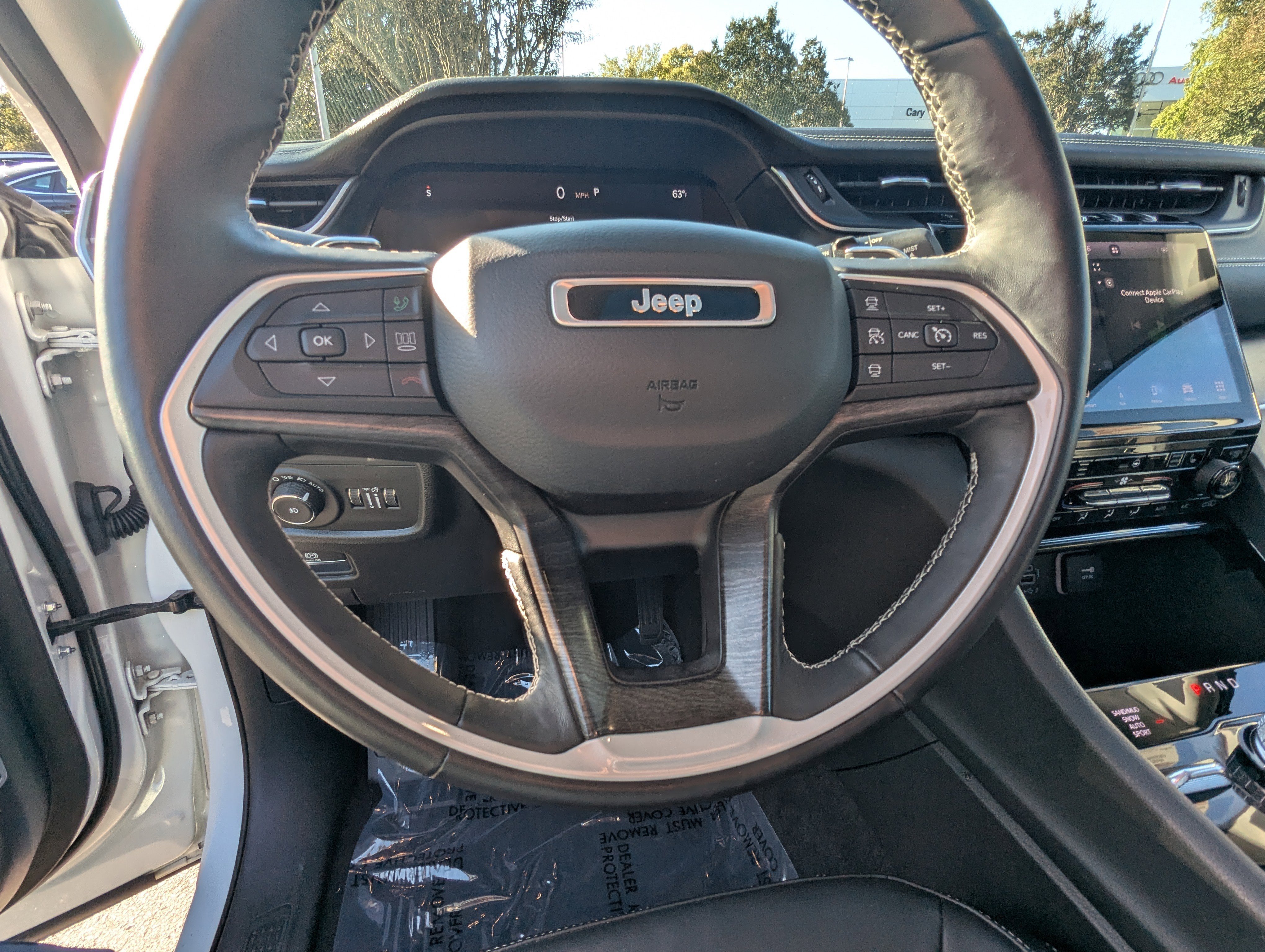 Certified 2021 Jeep Grand Cherokee L Limited image 22