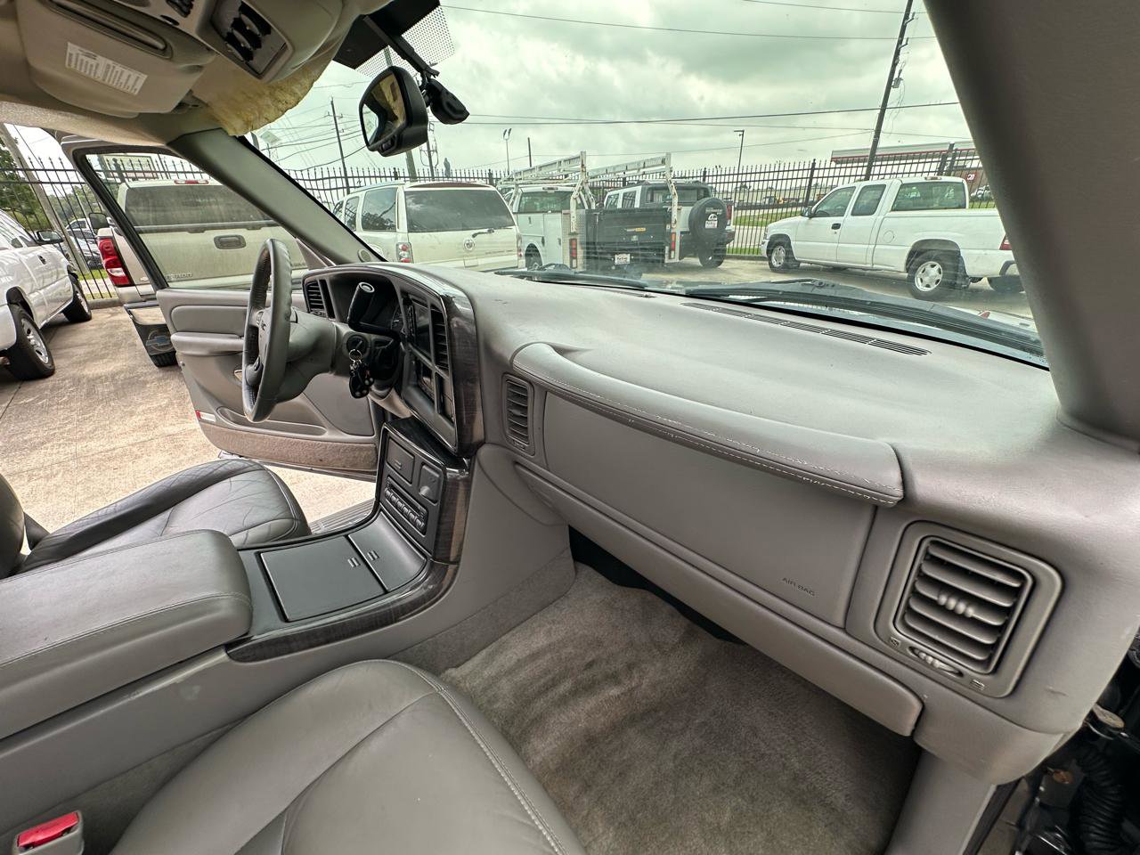 Used 2005 GMC Yukon XL Denali AWD/4WD image 67