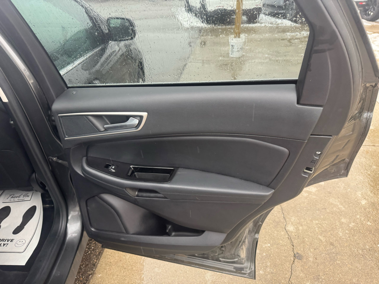Used 2019 Ford Edge SEL w/ Convenience Package image 16
