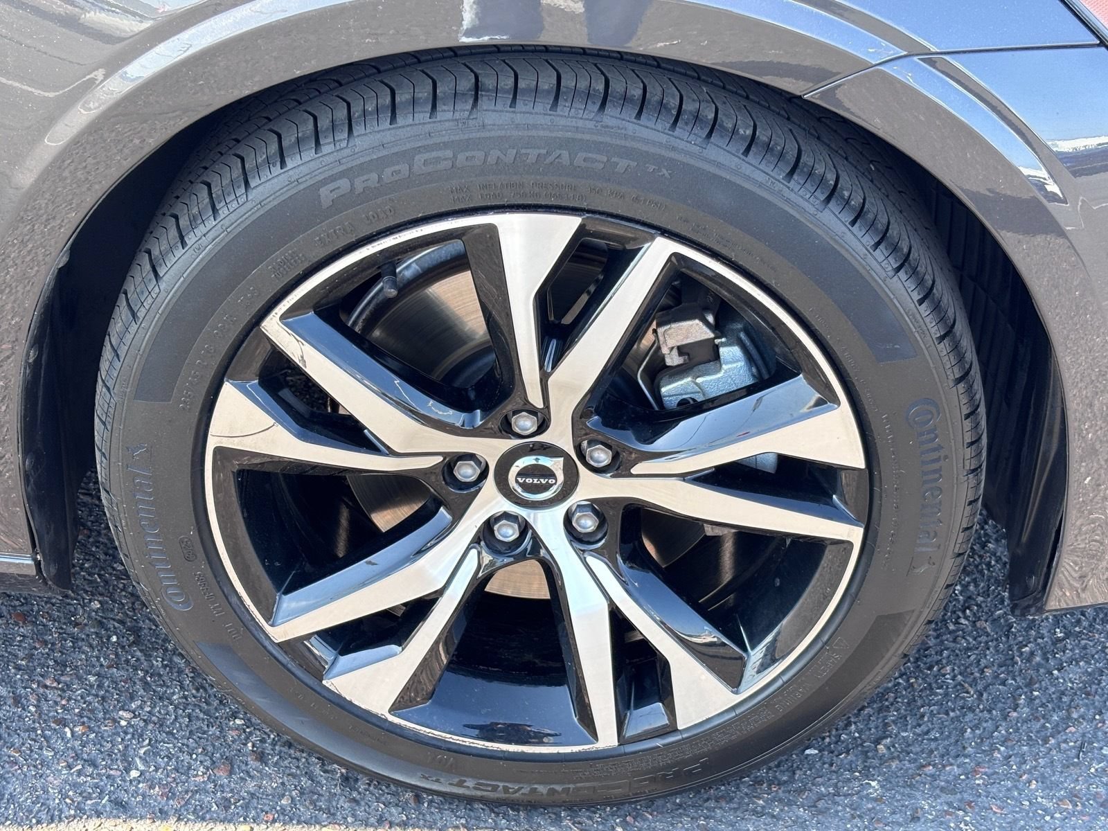 Used 2024 Volvo S60 B5 Core FWD image 11