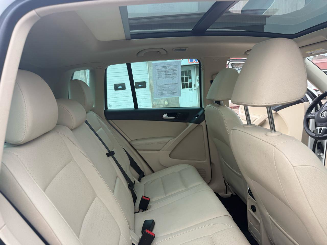 Used 2016 Volkswagen Tiguan SE image 47