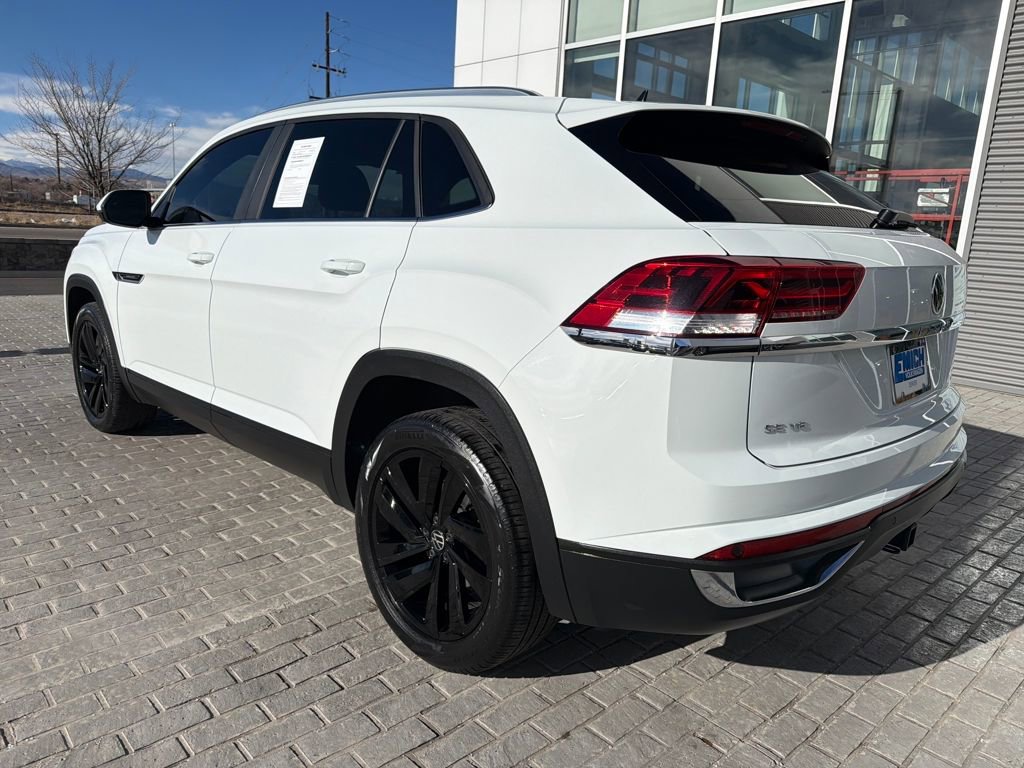 Certified 2023 Volkswagen Atlas Cross Sport SE w/ Panoramic Sunroof Package image 5