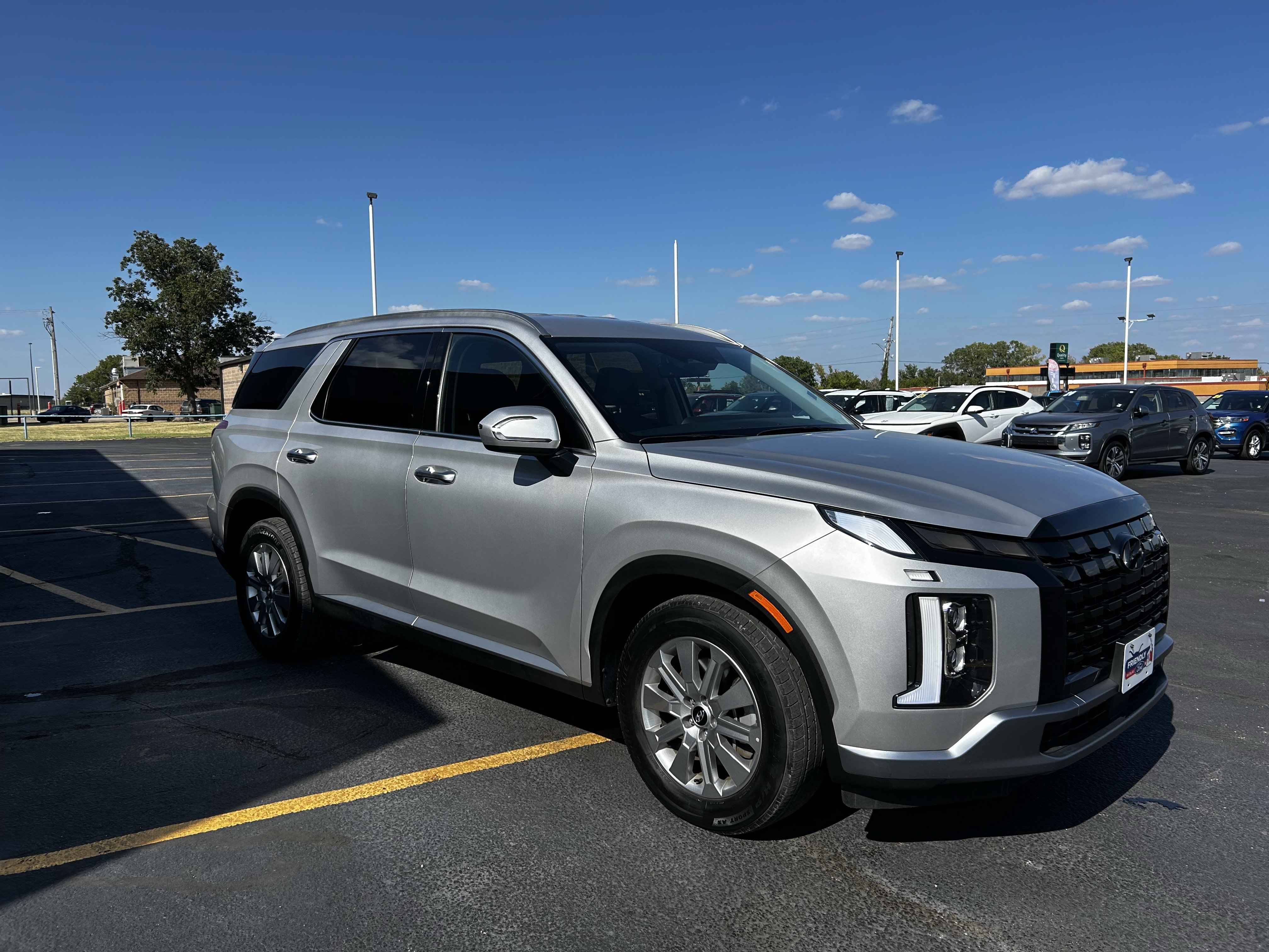 Used 2025 Hyundai Palisade SEL AWD/4WD image 3