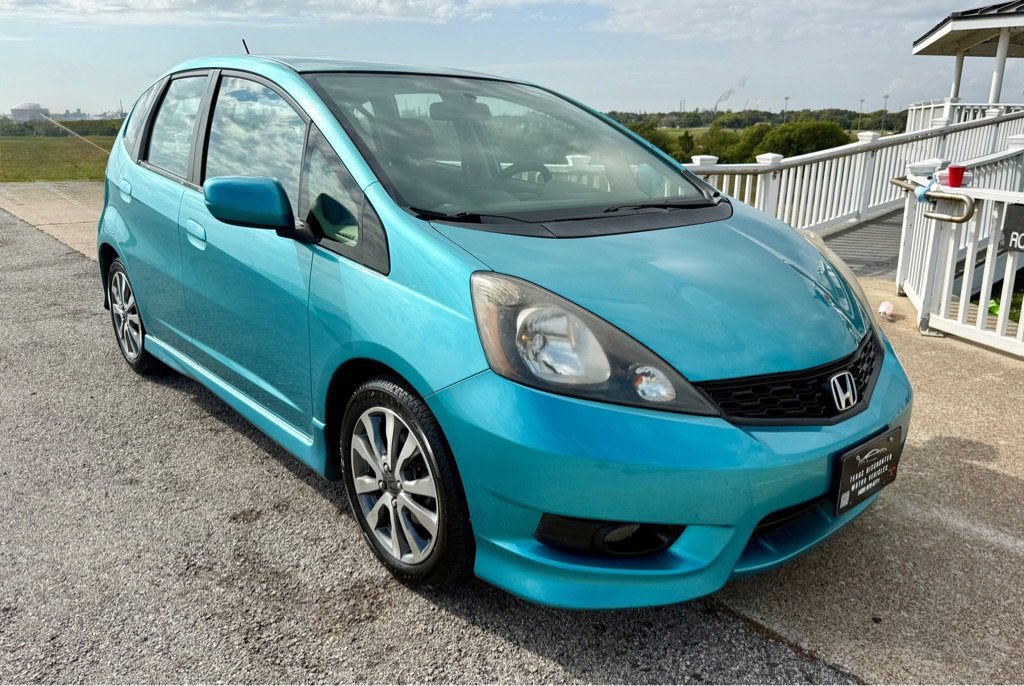 Used 2013 Honda Fit Sport image 3
