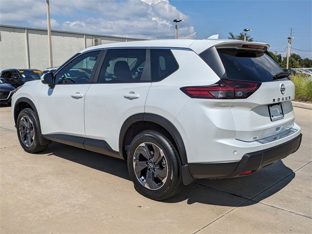 New 2026 Nissan Rogue SV image 8