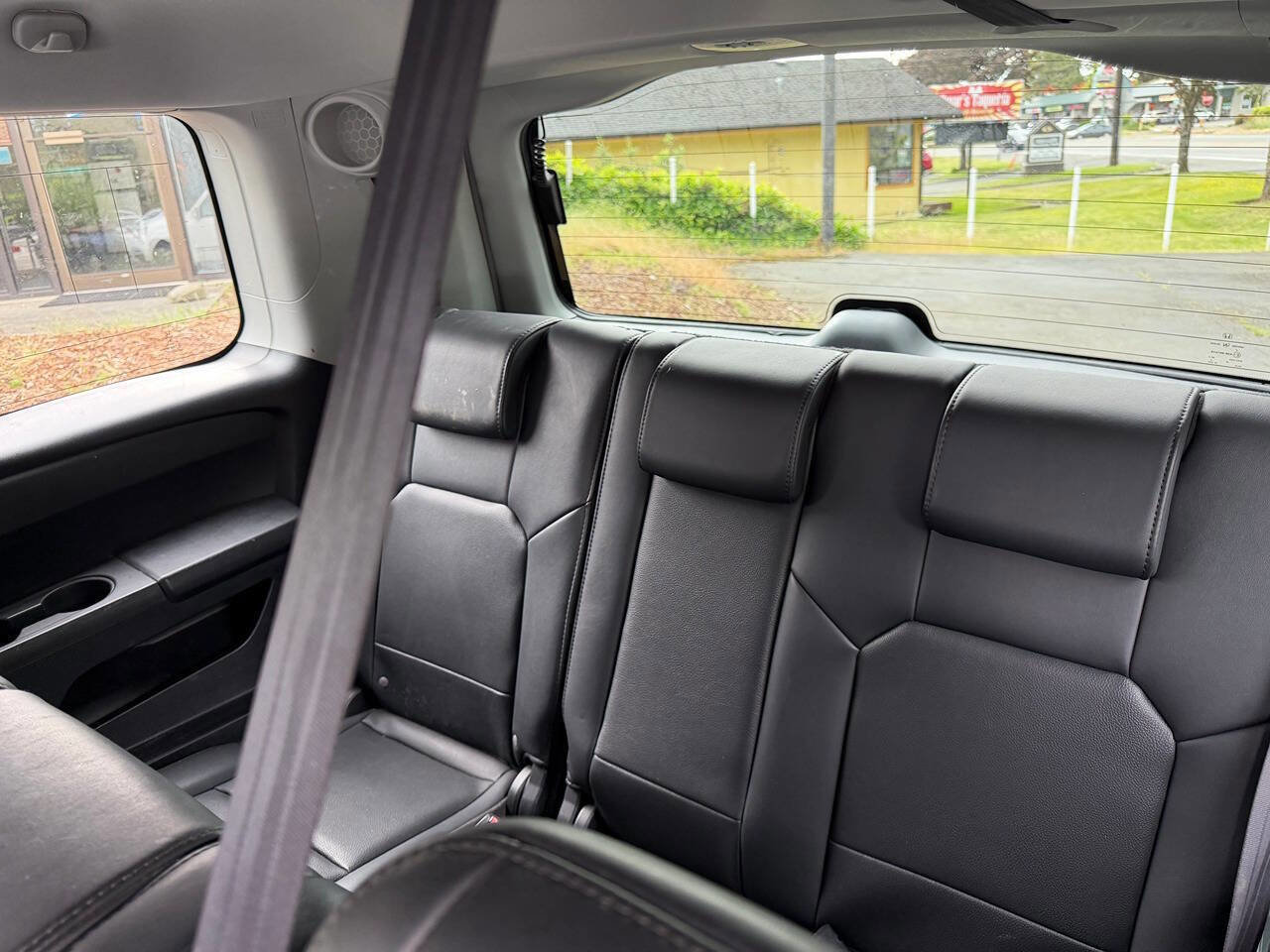 Used 2011 Honda Pilot Touring image 12