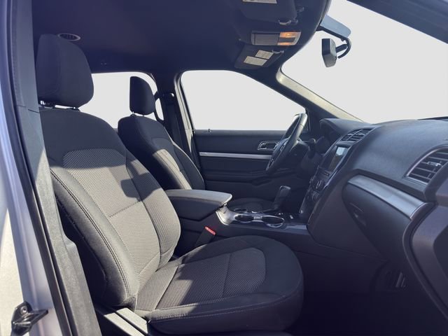 Used 2019 Ford Explorer XLT w/ Equipment Group 201A image 17