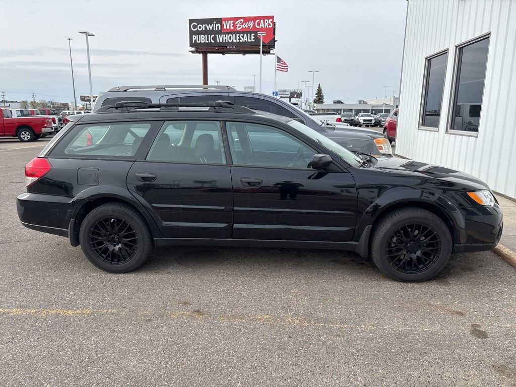 Used 2009 Subaru Outback 2.5i Special Edition AWD/4WD image 3