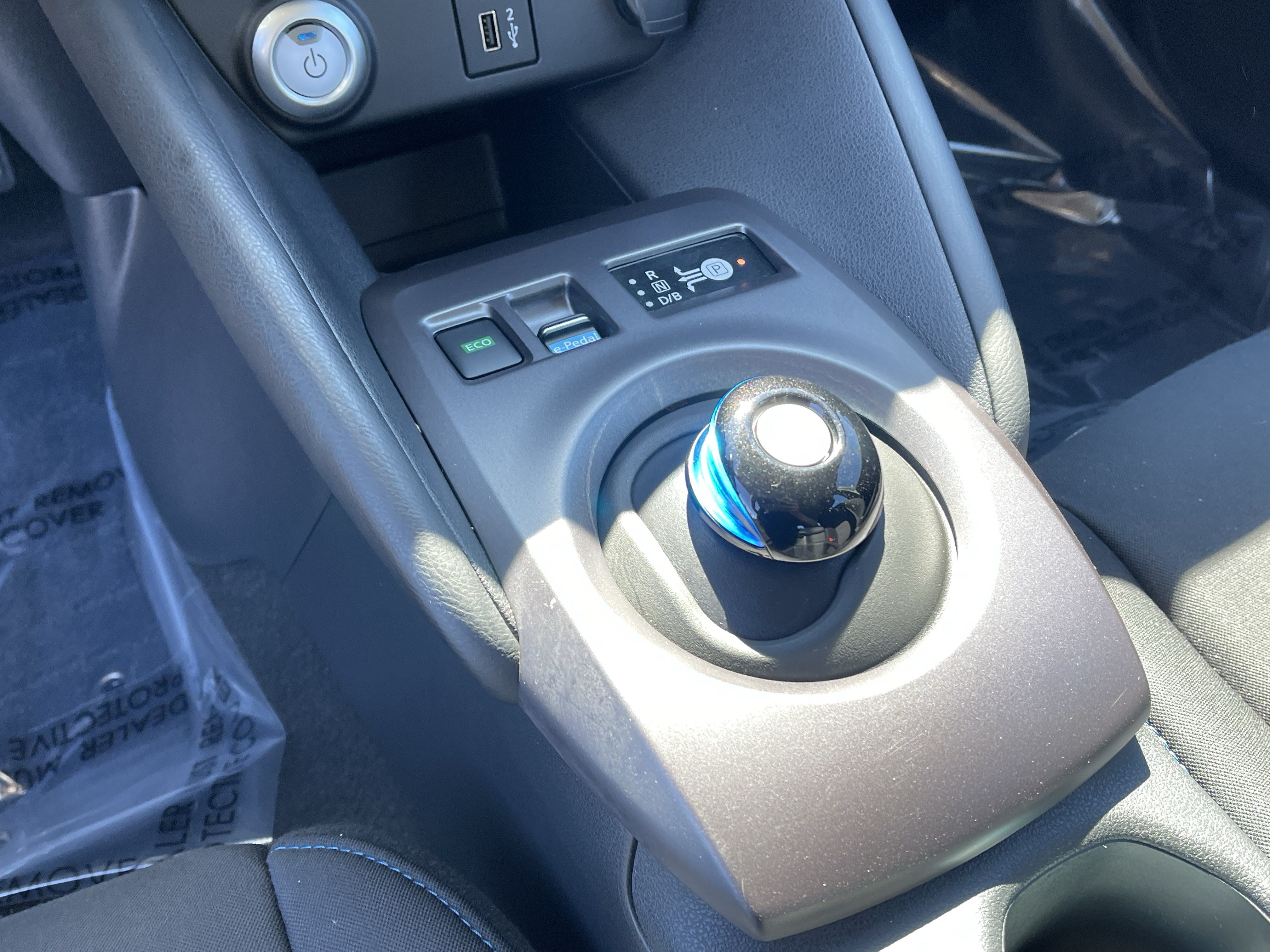 Used 2025 Nissan Leaf S FWD image 24