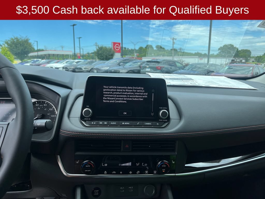 New 2026 Nissan Rogue SV AWD/4WD image 16