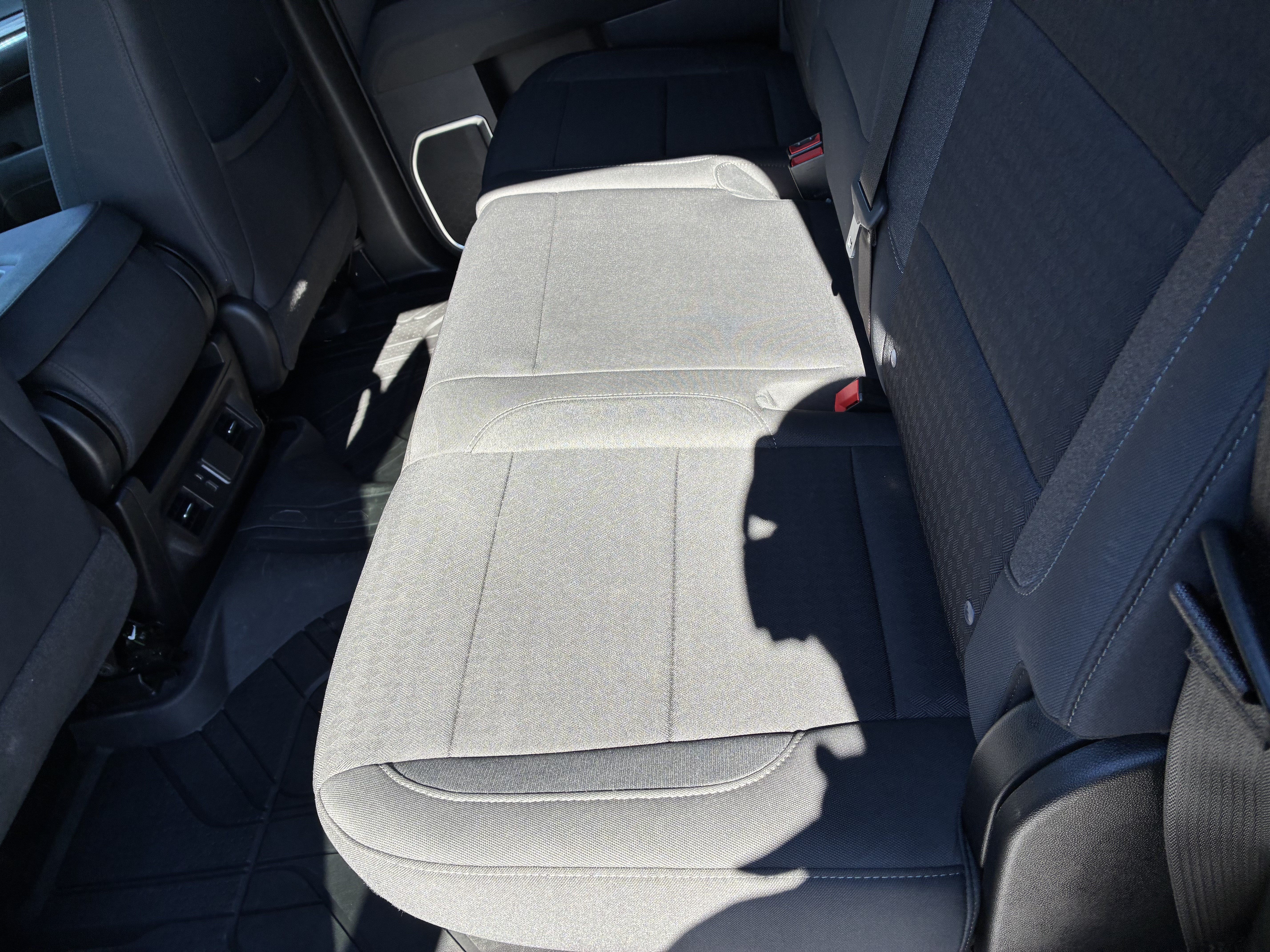 Used 2023 Chevrolet Silverado 1500 RST AWD/4WD image 15