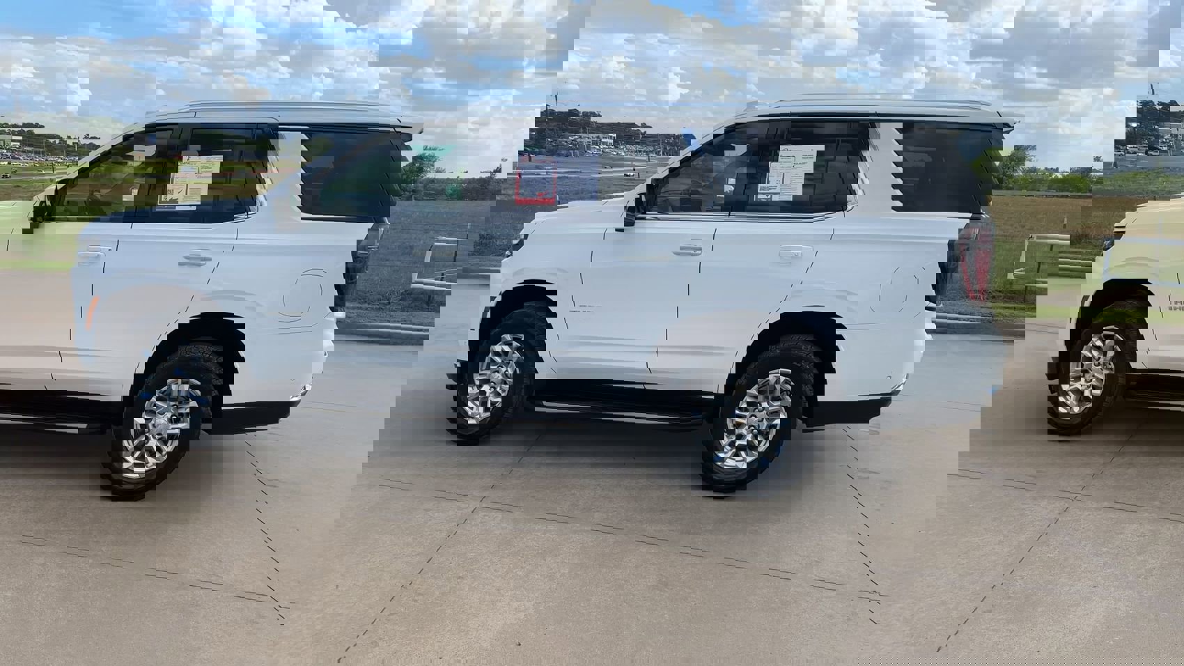 Used 2025 Chevrolet Tahoe LT image 6