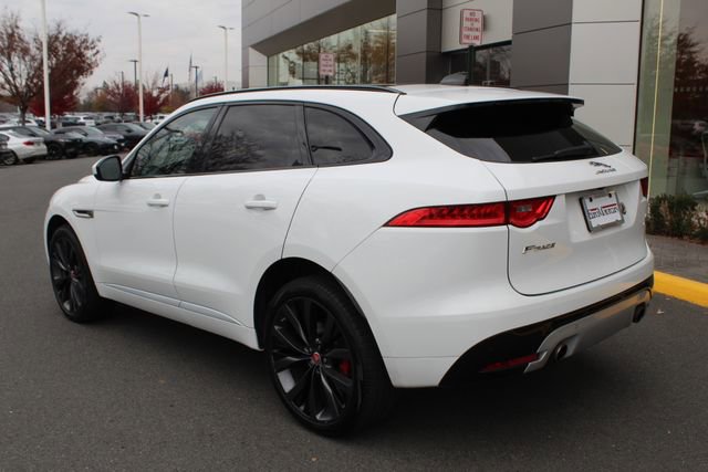 Used 2020 Jaguar F-PACE S image 11