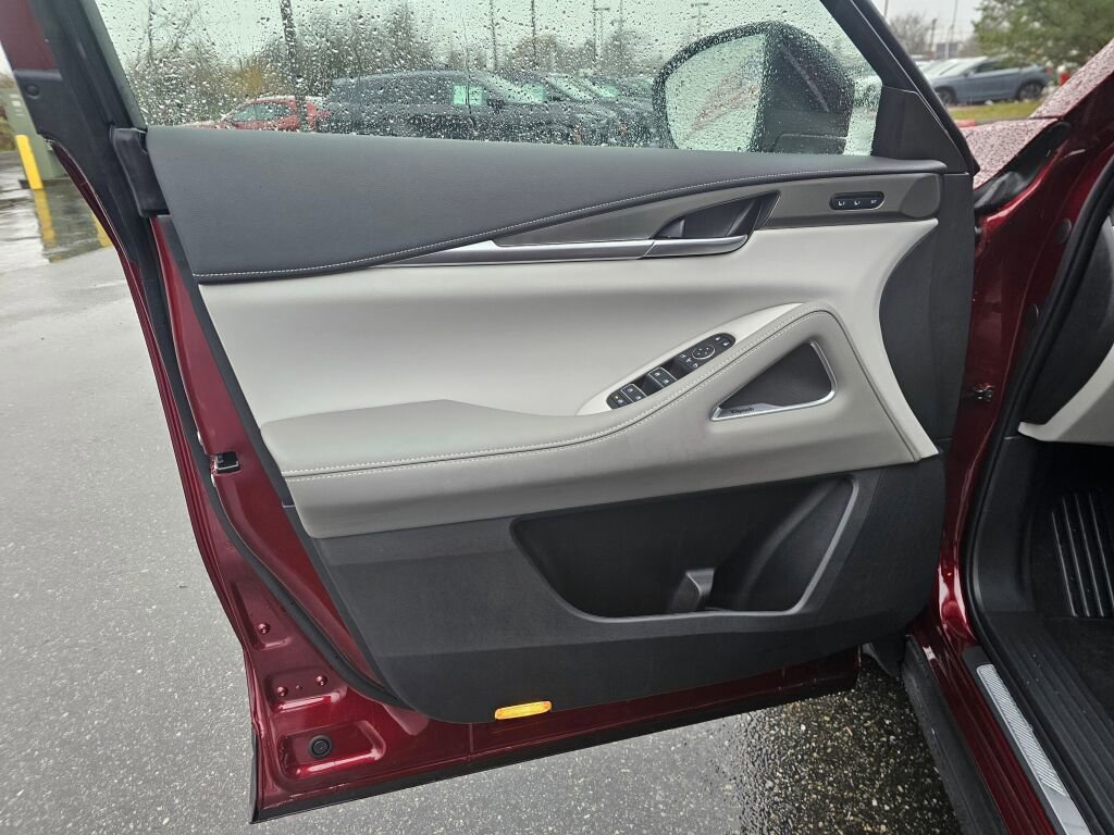 New 2026 INFINITI QX60 Luxe image 24