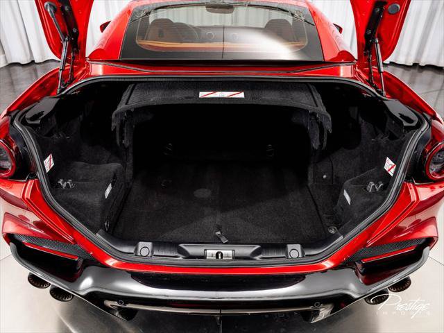 Used 2022 Ferrari Portofino M RWD image 19