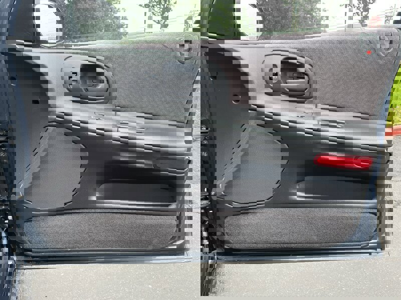 Used 2000 Dodge Intrepid image 39