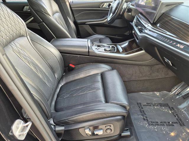 Used 2025 BMW X5 xDrive50e AWD/4WD image 21