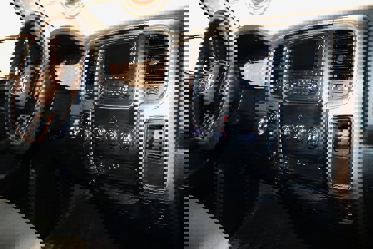 Used 2018 RAM 1500 Express image 57