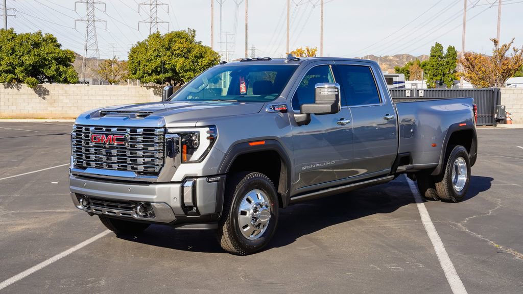 New 2026 GMC Sierra 3500 Denali w/ Denali Reserve Package video 3