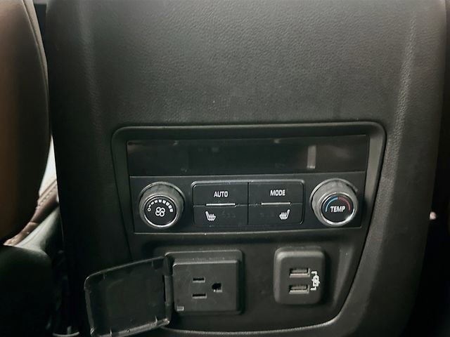 Used 2020 Buick Enclave Avenir w/ Avenir Technology Package image 27