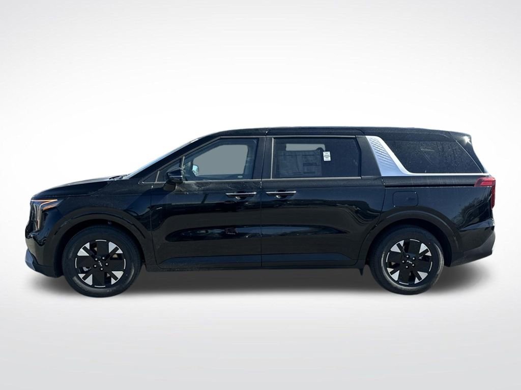 New 2026 Kia Carnival LXS FWD image 2