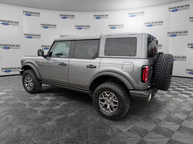 New 2025 Ford Bronco Badlands image 3