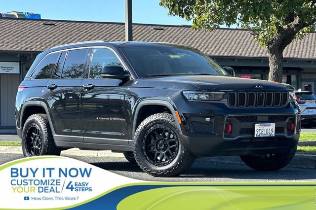 Used 2022 Jeep Grand Cherokee Trailhawk