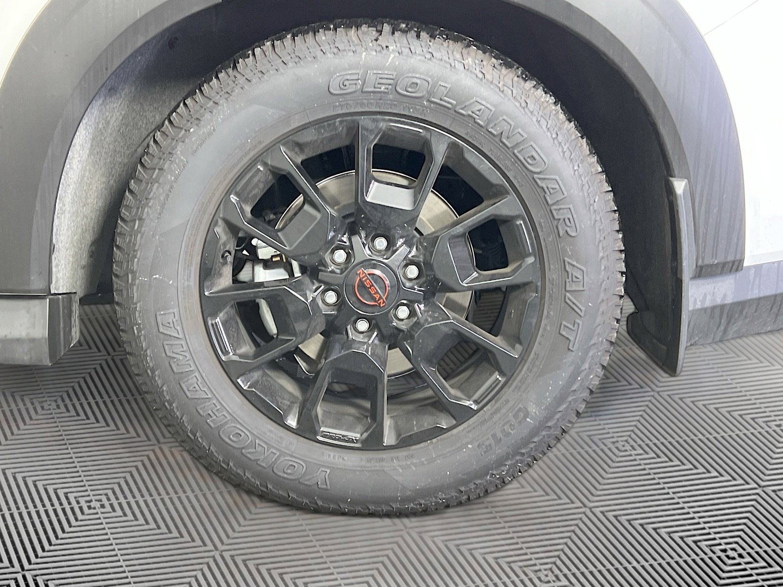 New 2025 Nissan Armada PRO-4X AWD/4WD image 37