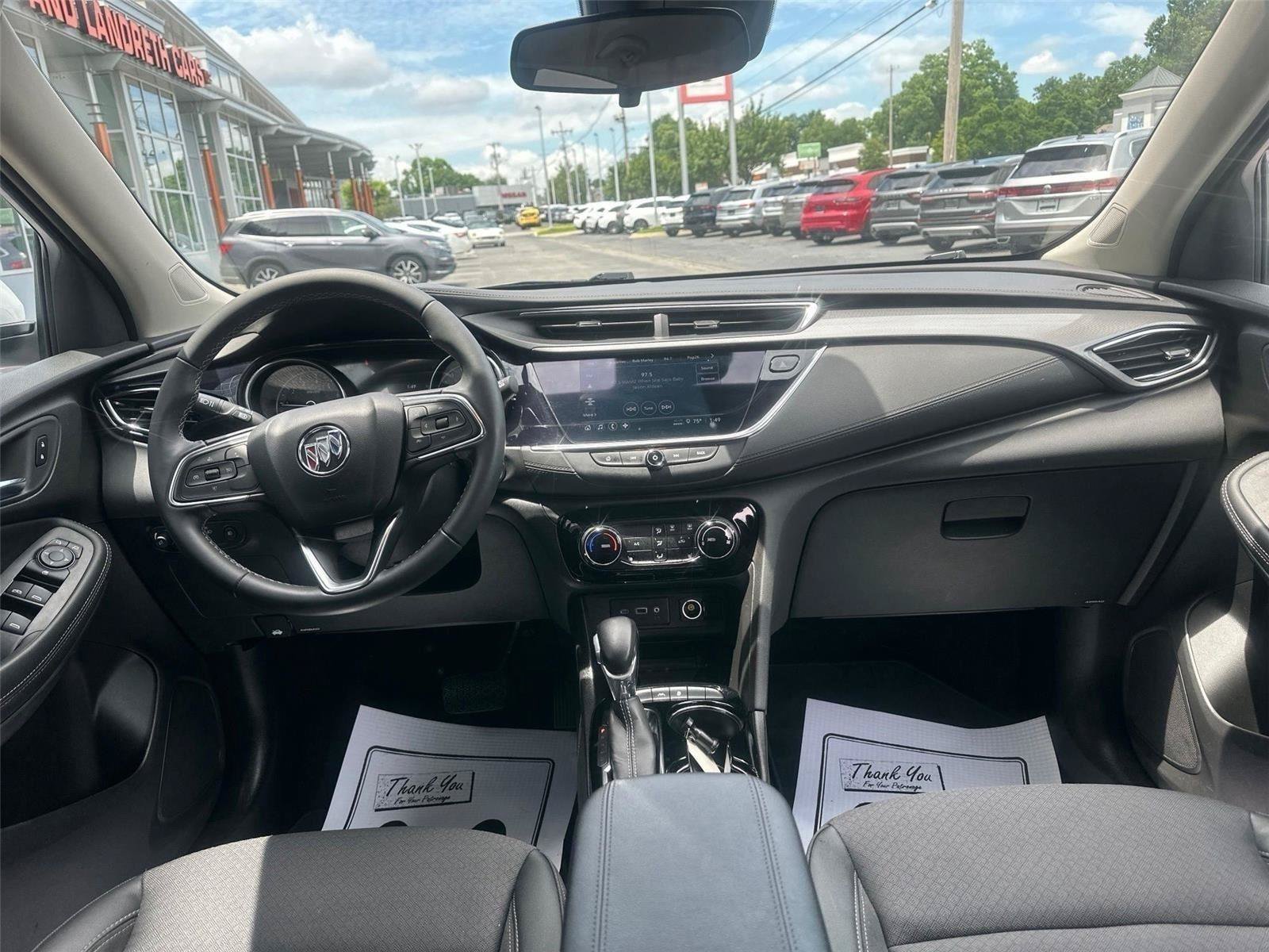 Used 2022 Buick Encore GX Preferred w/ Cold Weather Comfort Package FWD image 12