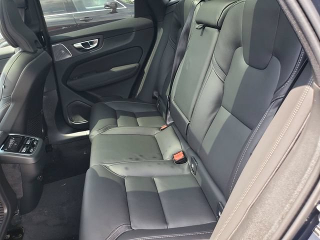 New 2026 Volvo XC60 B5 Ultra w/ Protection Package Premier AWD/4WD image 30