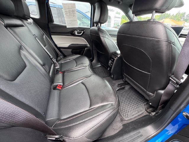 Used 2023 Jeep Compass Limited AWD/4WD image 29