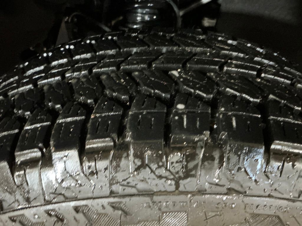 Certified 2025 GMC Canyon Denali AWD/4WD image 12