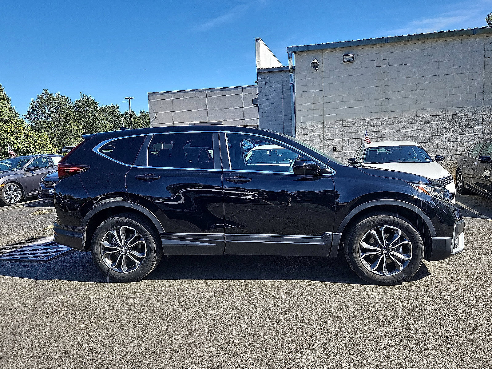 Used 2022 Honda CR-V EX image 8
