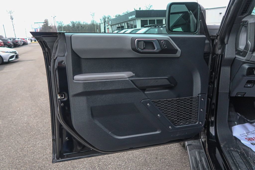 Used 2023 Ford Bronco Big Bend image 21